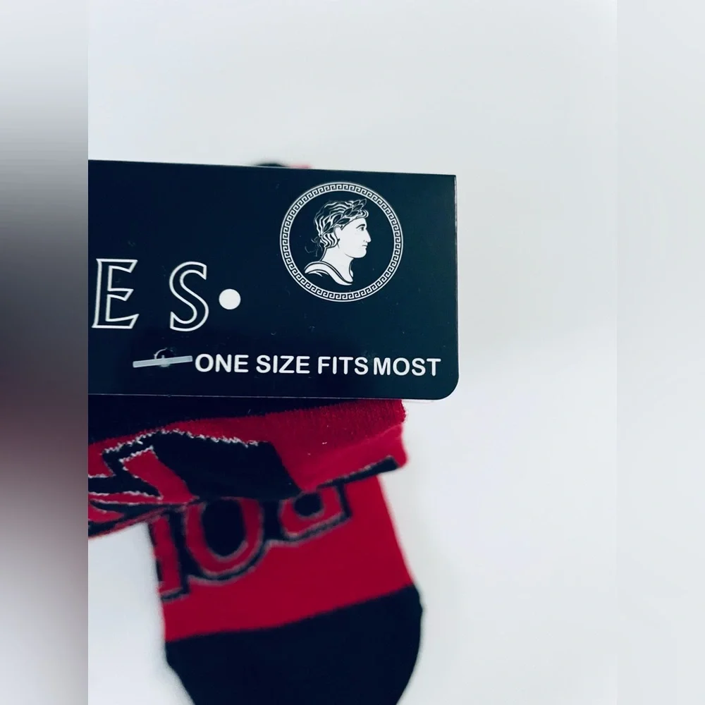 Red 'Born to Win' Graphic Crew Socks